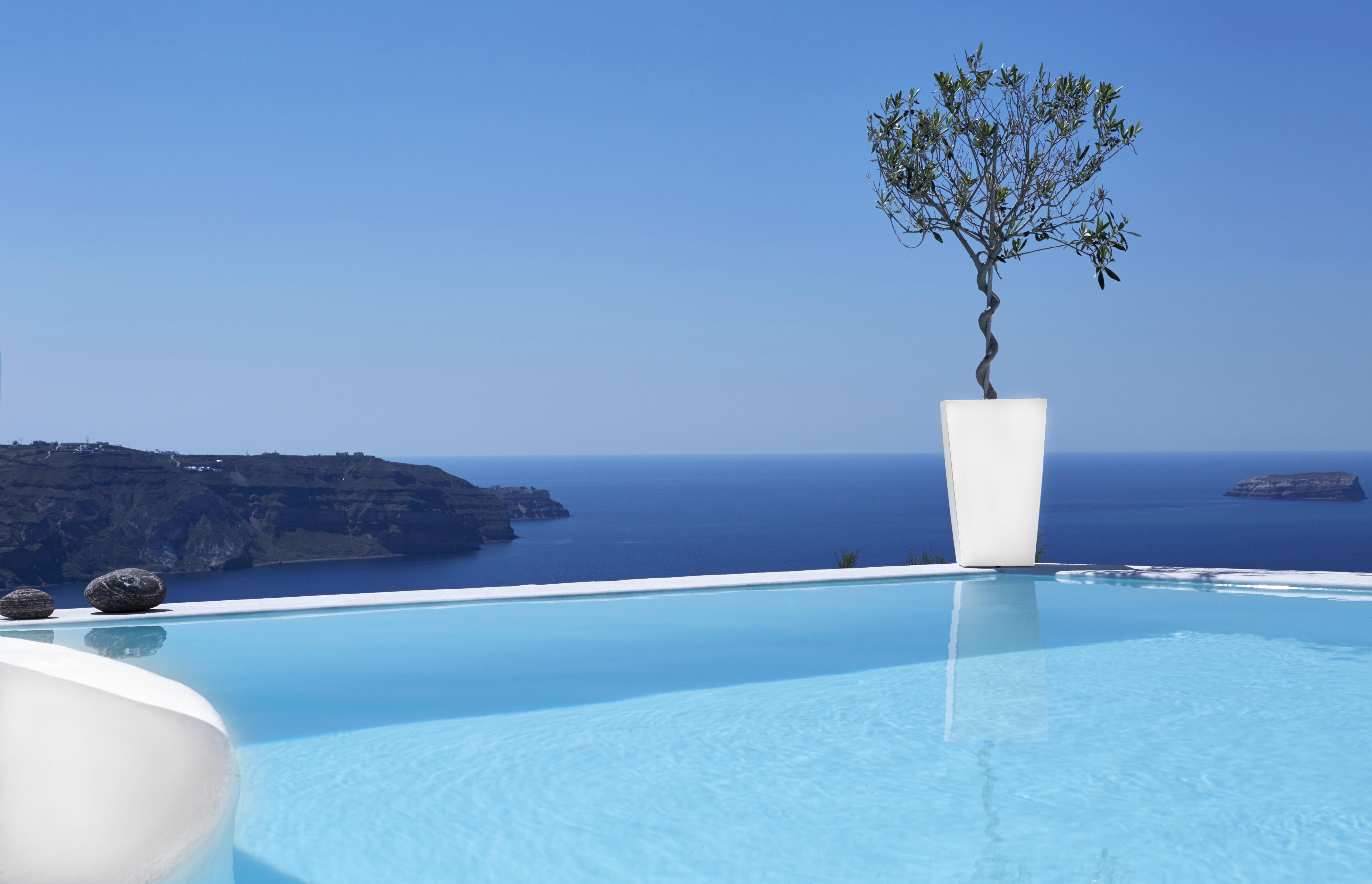 Athermi Suites - Adults Only Fira  Exteriér fotografie