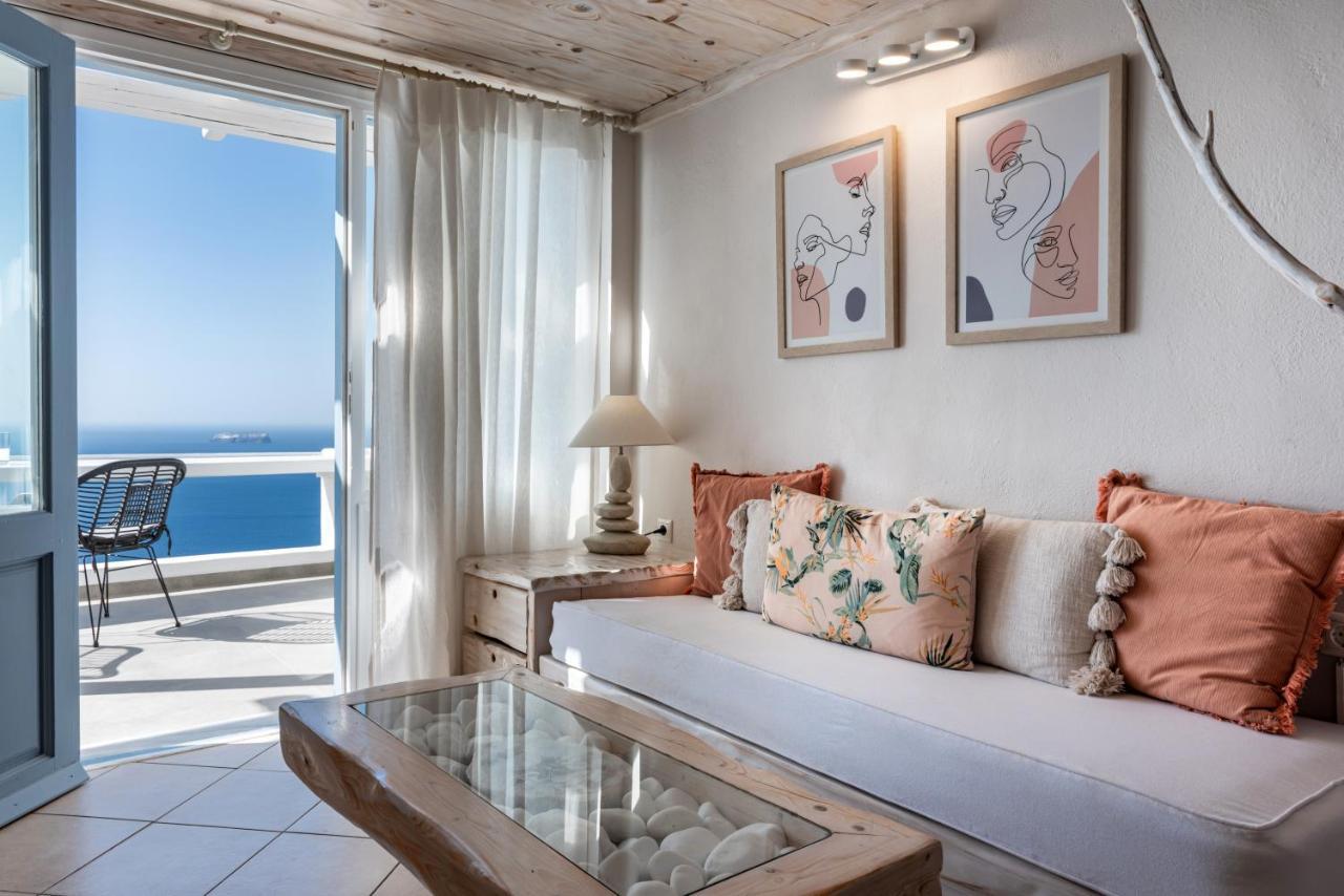Athermi Suites - Adults Only Fira  Exteriér fotografie
